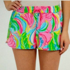 Lilly Pulitzer Luxletic Short - size small